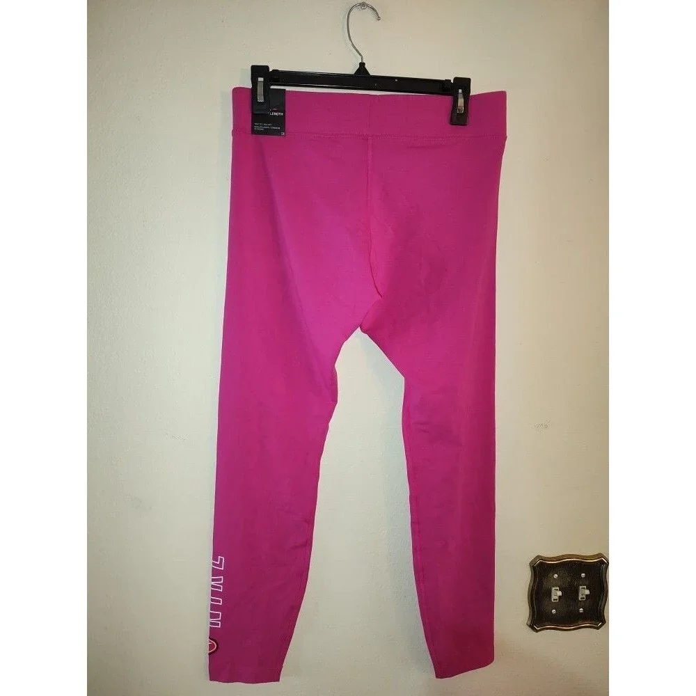 New with tag Women's Nike Cotton Polyester Hot Pink Leggings with Logo Size L